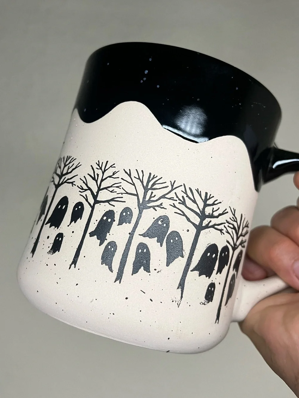 NEW Cobwebs & Cauldrons Halloween Terracotta Dipped Ghosts in Forest Mug